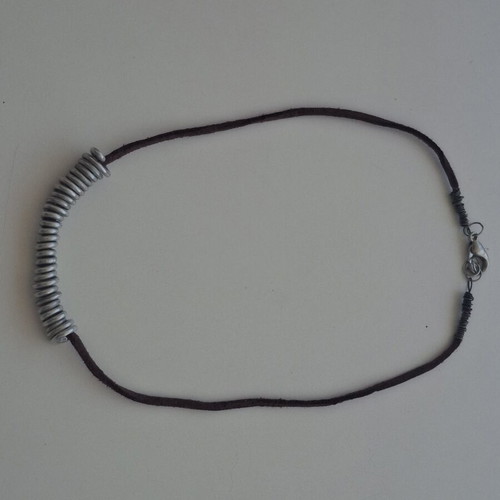 Handmade leather necklace with wire
