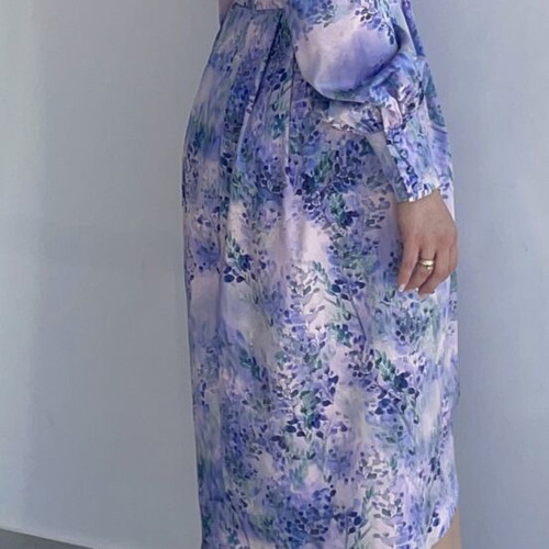 Summer formal dress like new, satin fabric, floral colors, Silence