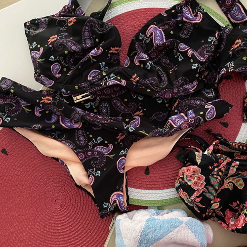 Erka Mare bikini set new, colorful, size large