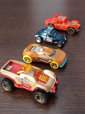 Hot Wheels σετ 4 μεταλλικών αυτοκινήτων παιχνίδι