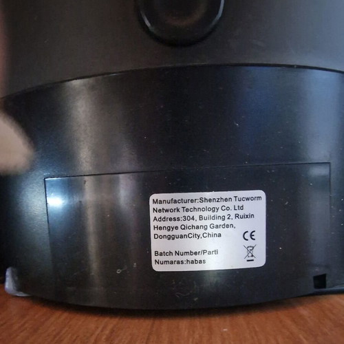 Electronic pet feeder with app, like new