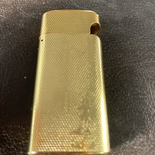 Cricket lighter case used