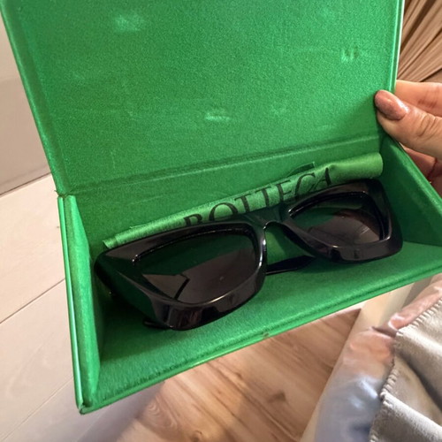 Bottega Veneta black glasses like new