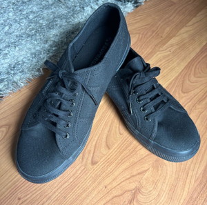 Superga μαύρα αθλητικά 40