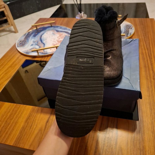 Pepe Jeans girls' boots used, black with gold, fur inside