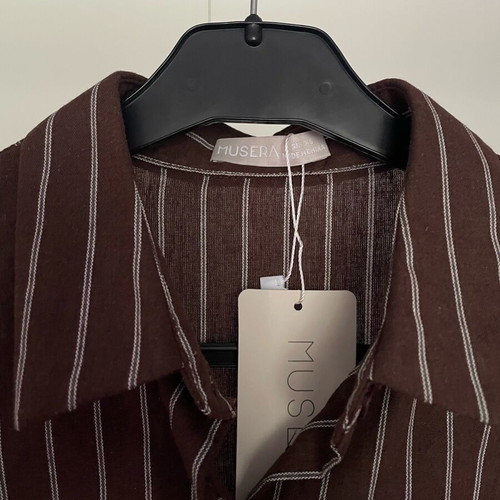 Slim shirt new, brown, size XS