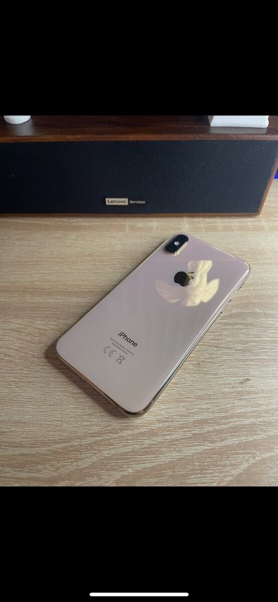 iPhone XS rose gold 256GB like new - € 130,00 - Vendora.cy