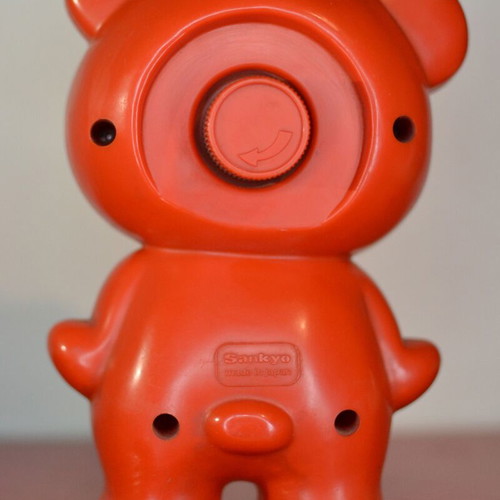 Vintage Sankyo wind-up bear with melody like new (1970)
