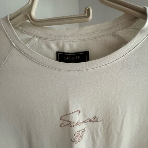 Sik Silk men's t-shirt small in excellent condition