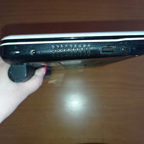 HP MINI 110-1100 laptop with Windows 7 Home Basic