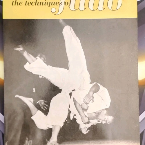 The Techniques of Judo book like new, English