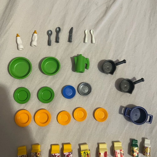 Playmobil used cooking utensils and food pieces