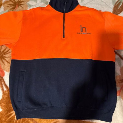 Hickory Bluewave sweatshirt new, size L