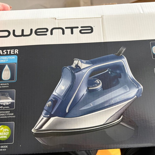 Rowenta Pro Master 2800 watt steam iron like new