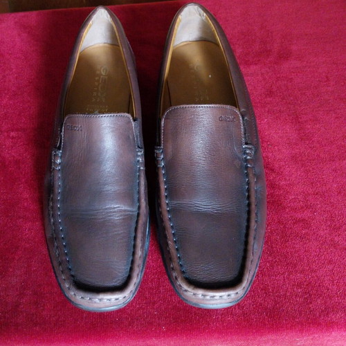 Geox leather men's moccasins size 43 like new, brown