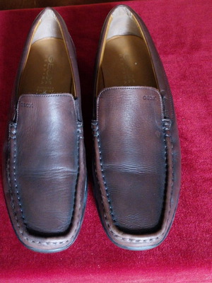 Geox leather men's moccasins size 43 like new, brown