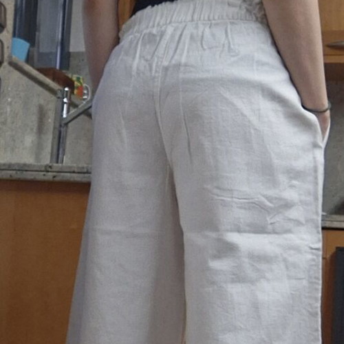 Marks & Spencer short pants like new with pockets, white multicolor