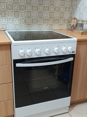 Κουζίνα Zanoussi ZCV65 201WA σαν καινούργιο