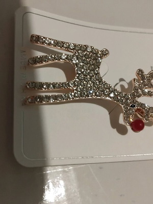 Deer brooch with rhinestones new