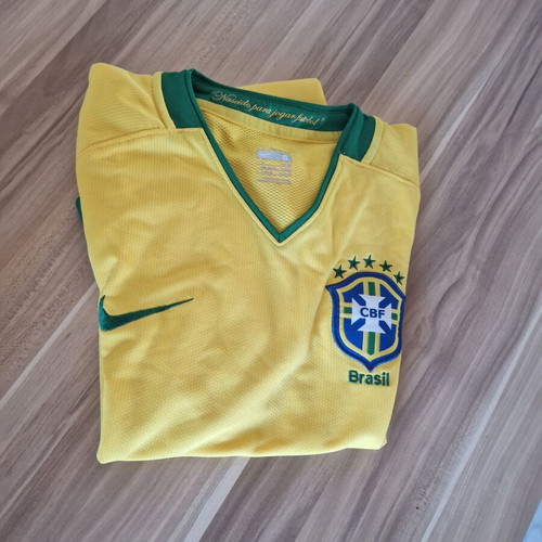Brazil 2010 jersey size small new, authentic