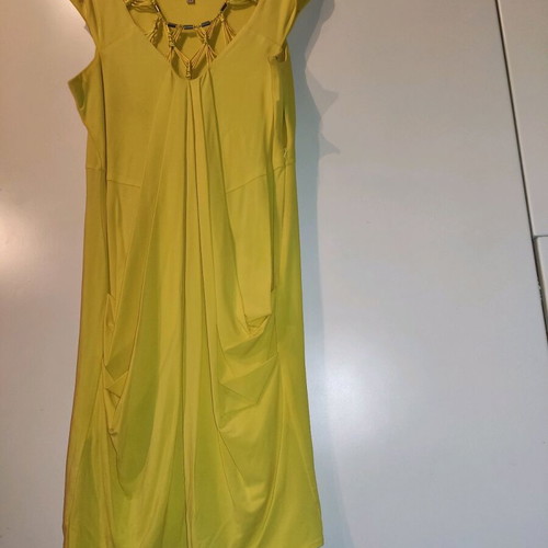 Karen Millen dress like new, yellow, size L