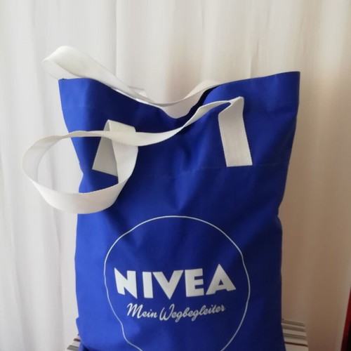 NIVEA vintage tote bag like new, blue