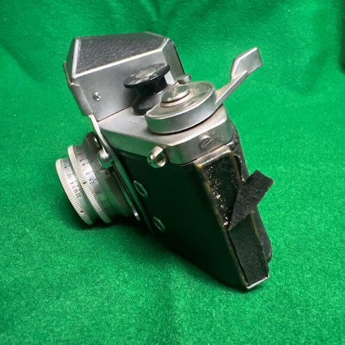 Exakta VX 500 with Carl Zeiss Jena Tessar 2.8/50mm used in very good condition