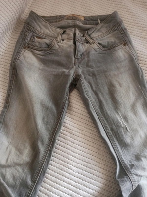 Skinny gray faded jeans Pull & Bear like new, size S