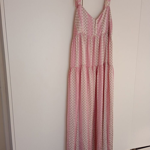 El Bano Milano large maxi dress with satin texture like new, beige pink