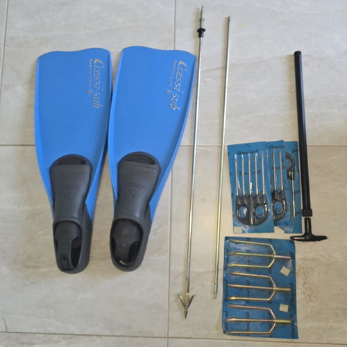 Diving fins and fishing equipment, size 44-45, brand new