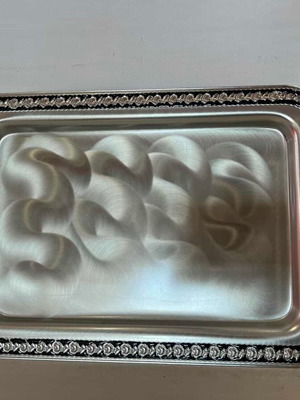 Метален поднос за сервиране Dalgic винтидж употребяван 21x36 от Турция