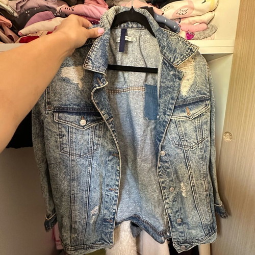 Stradivarius denim jacket medium size, blue washed, oversized utility style