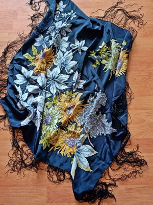 Vintage Russian large silk scarf new, 85x85 cm, colorful
