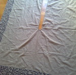 Scarf 130x118 like new