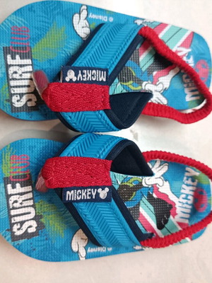 Disney beach shoes size 20 like new