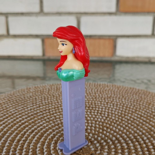 PEZ Disney Princess Ariel candy dispenser like new 2014