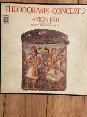 Theodorakis Concert 2 Axion Esti vinyl used, entekhno