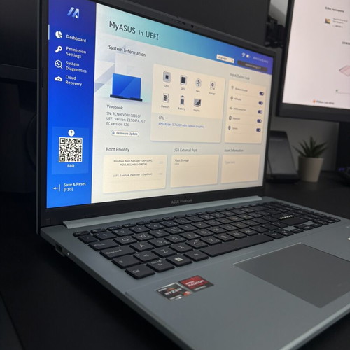 Asus Vivobook Go 15 E1504F laptop used, Ryzen 5 7520U, 16GB RAM, 512GB SSD