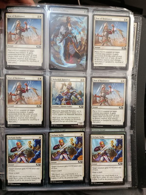 MTG Magic the Gathering άλμπουμ με περίπου 400 κάρτες