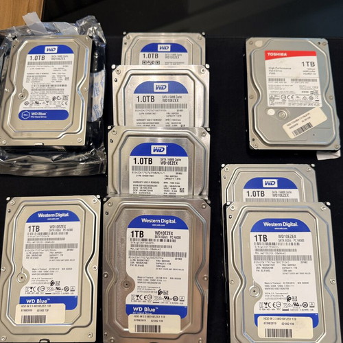Hard Drives 9x 1TB 3.5" SATA III pack like new, total 9TB