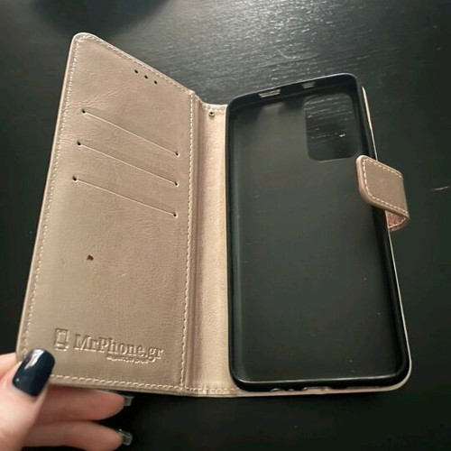 Xiaomi Redmi 9 Phone Case like new, rotten apple color