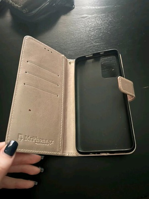 Xiaomi Redmi 9 Phone Case like new, rotten apple color