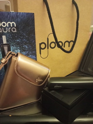 Ploom device like new with unique carrying pouch