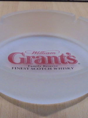 Grant's scotch whisky διαφημιστικό γυάλινο τασάκι #3 καινούργιο