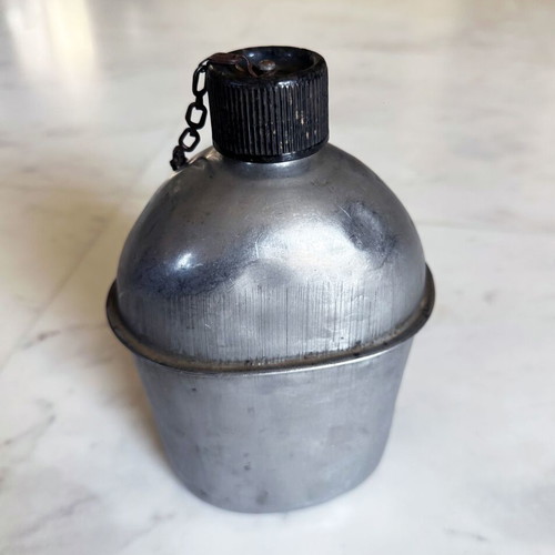 American Military Flask U.S. Army 1944 used, metal