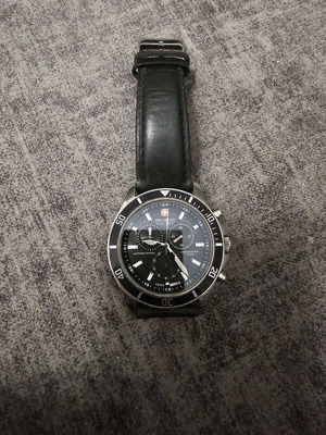 Swiss Military Hanowa watch like new with black leather strap men's