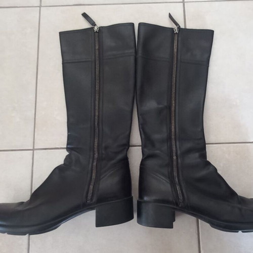 Prada woman boots black size 38.5 like new
