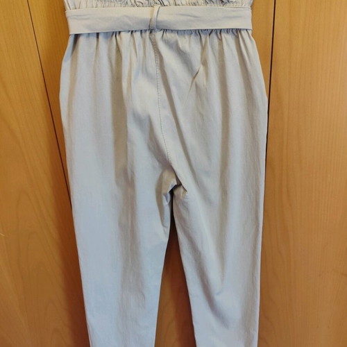 Paperbag pants beige Zara like new with elastic waist and belt