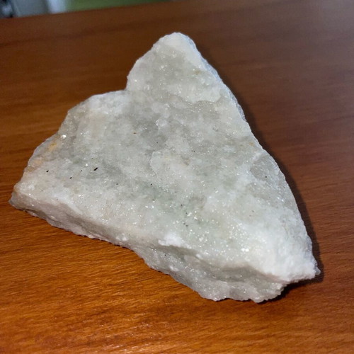 White quartz piece new for decoration and collectors