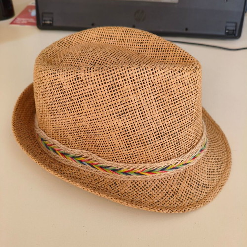 Unisex MG Hellas Brown Hat 21x15cm, like new